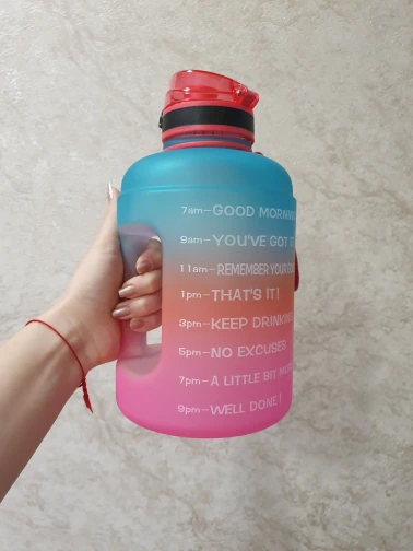 rv1 - Gallon Water Bottle